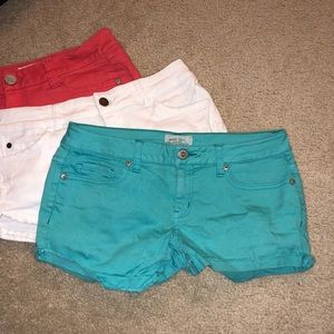 Set of colored cutoff denim like shorts (Set)